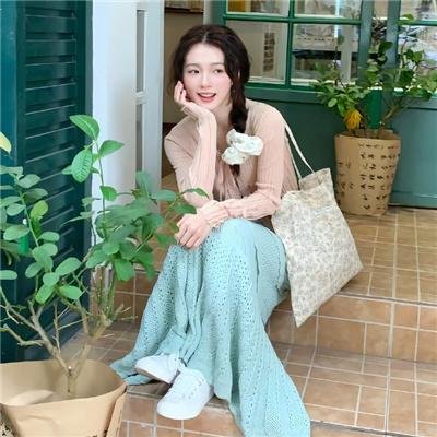 玉女弄璋